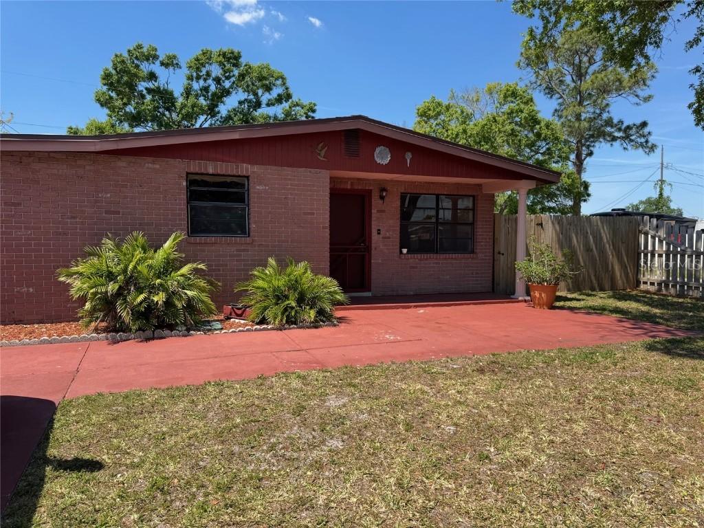6420 N Thatcher Ave., Tampa, FL 33614