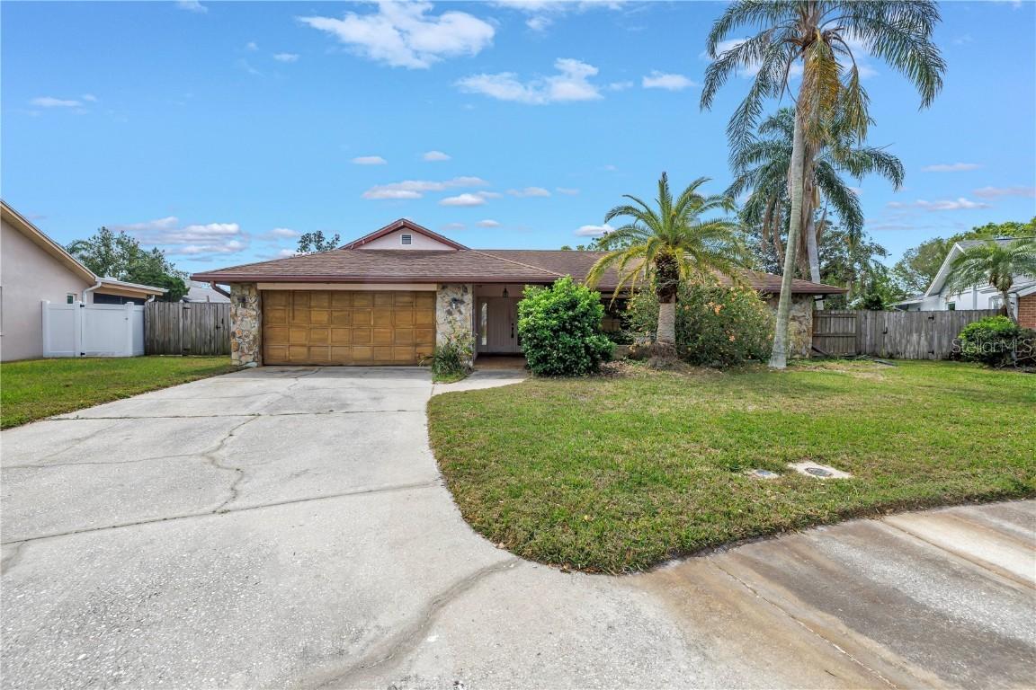 8020 Cranbrook Ct., Seminole, FL 33777