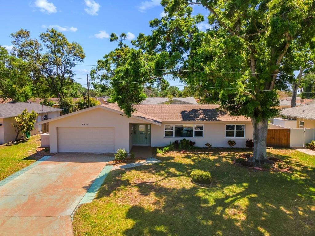 6470 28th Ter., St Petersburg, FL 33710