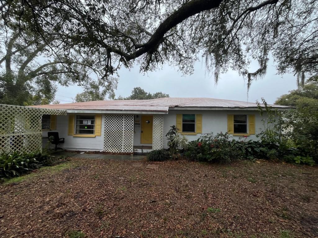 608 Hinton Crescent, Lakeland, FL 33803