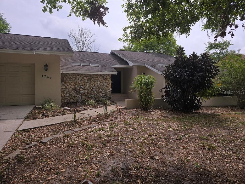 6745 Englelake Dr., Lakeland, FL 33813