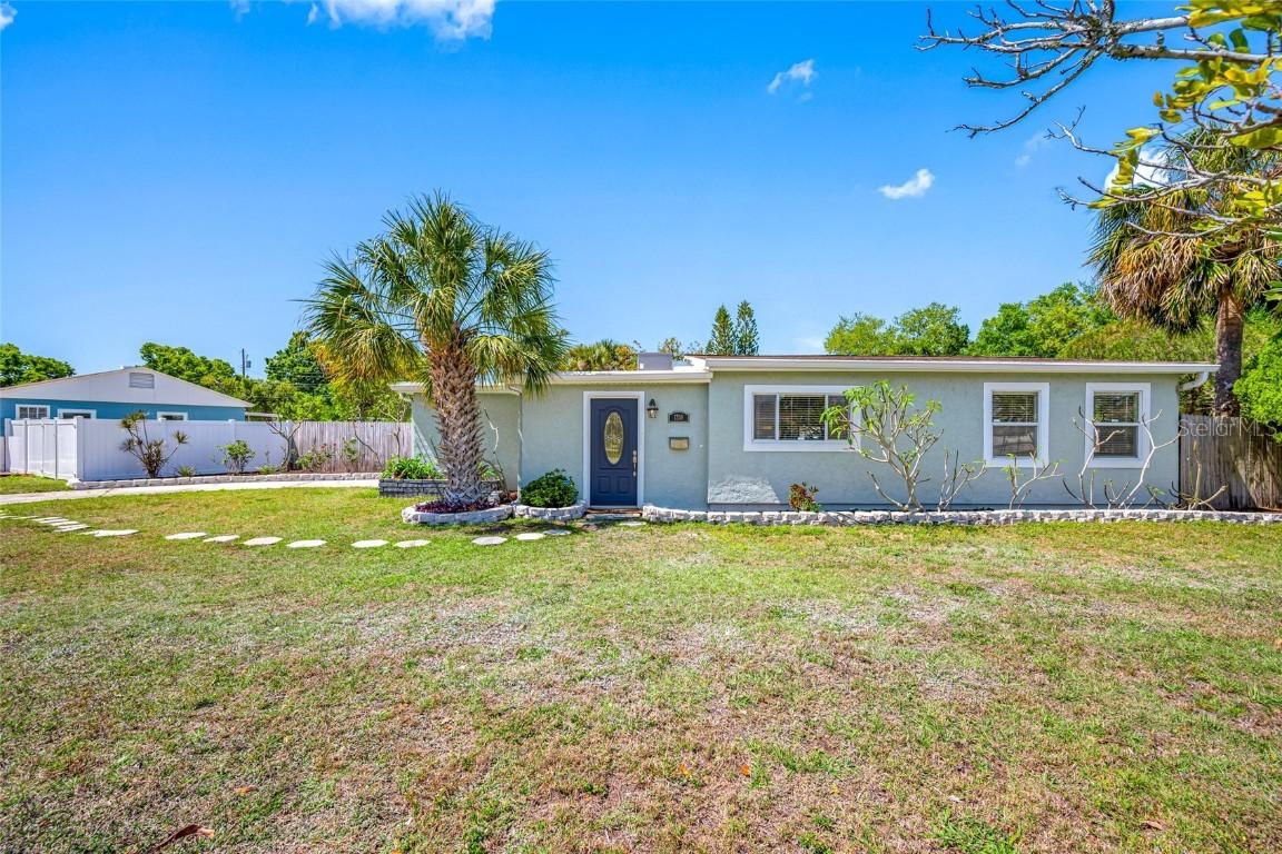 7250 12th St., St Petersburg, FL 33702