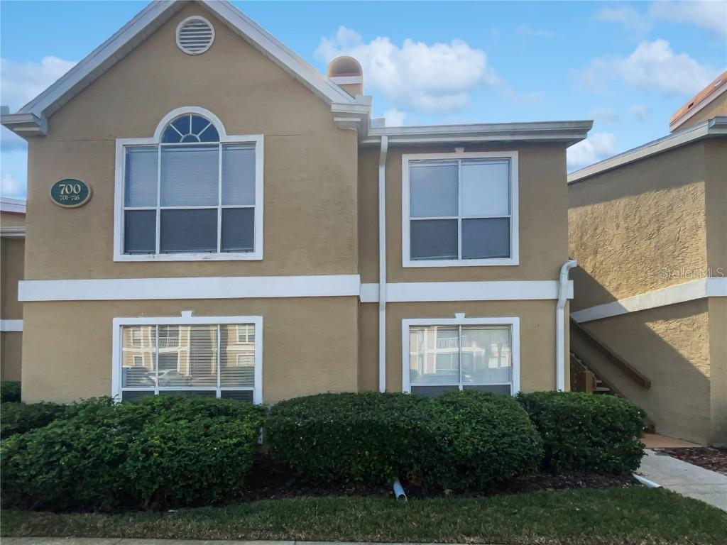 9481 Highland Oak Dr. #703, Tampa, FL 33647