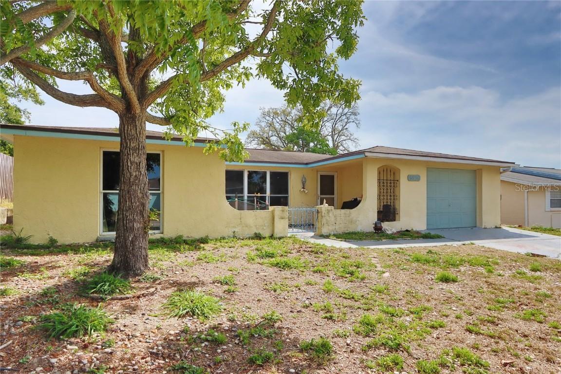 9836 Rainbow Ln., Port Richey, FL 34668