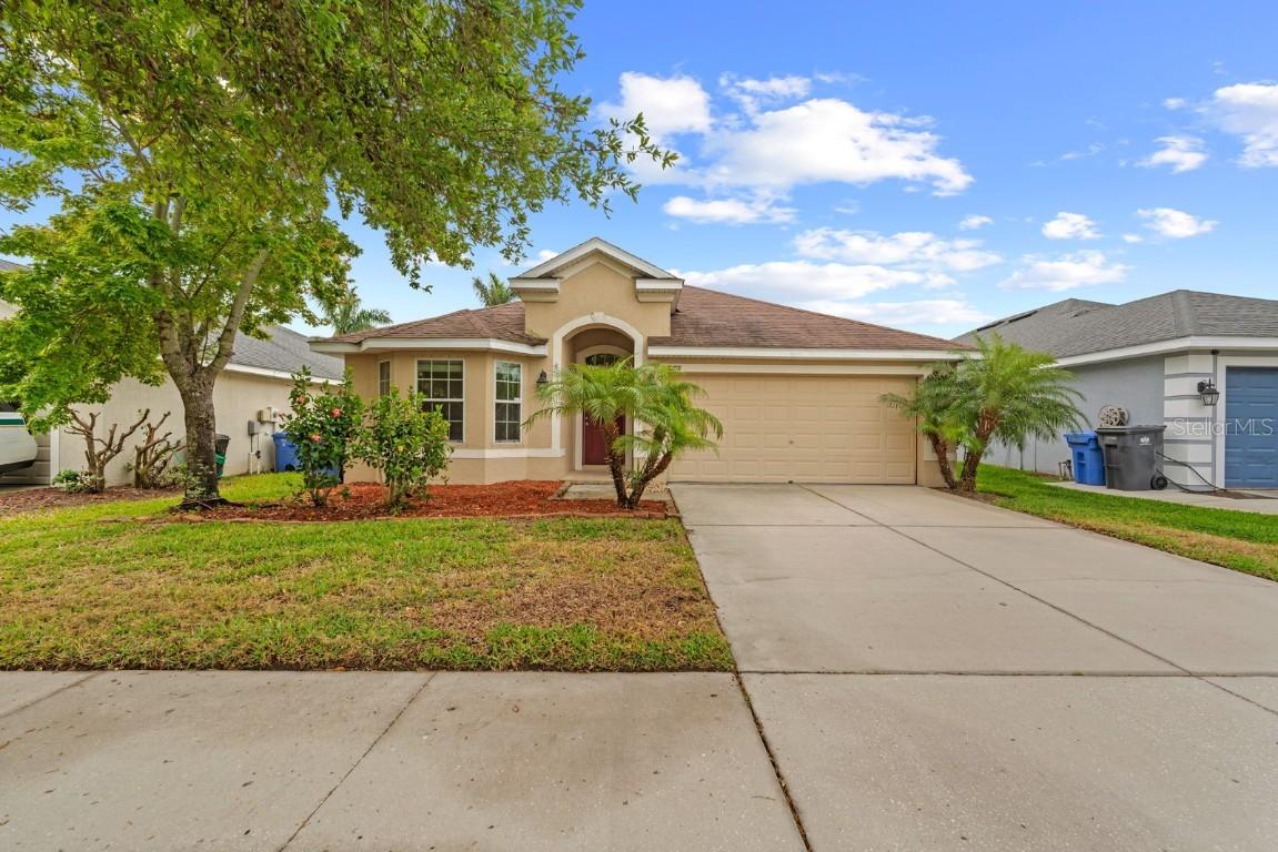 10718 Standing Stone Dr., Wimauma, FL 33598