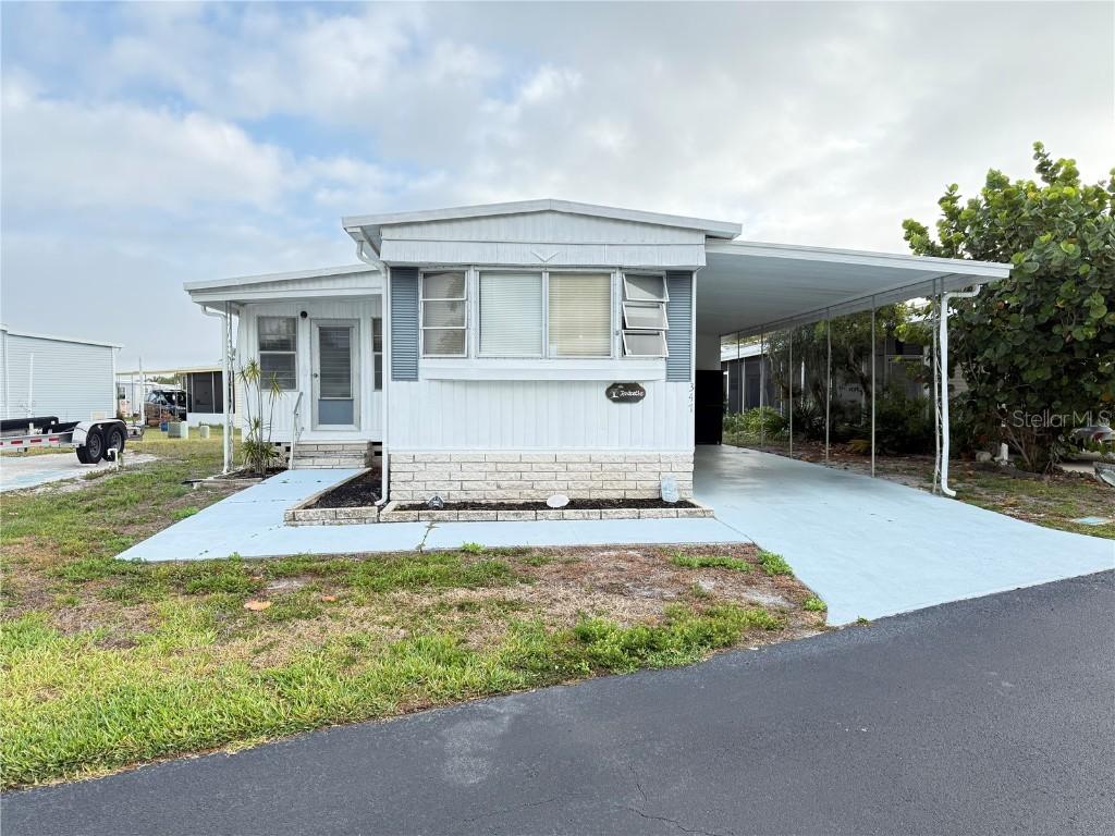 347 Mount Saxon Ave. #324, St Petersburg, FL 33702