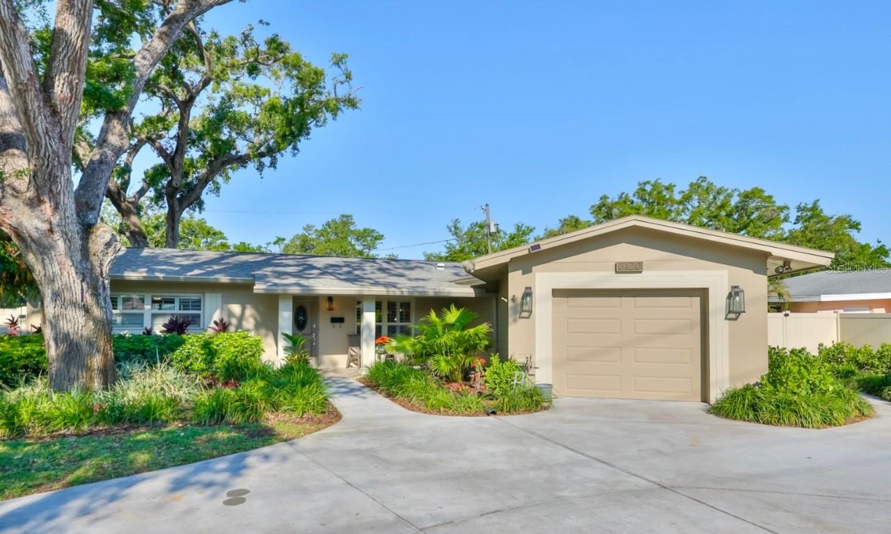 3120 Park St., St Petersburg, FL 33710
