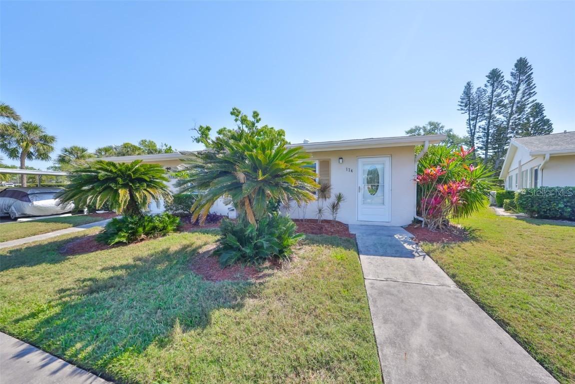 2202 Clubhouse Dr. #174, Sun City Center, FL 33573