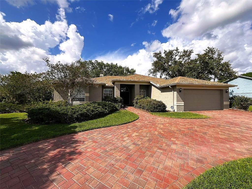 17423 Equestrian Tr., Odessa, FL 33556