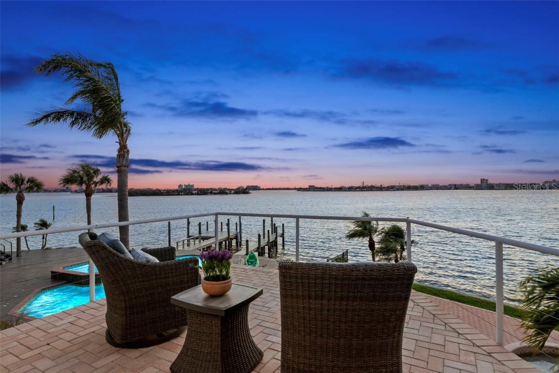 6130 Kipps Colony Dr., Gulfport, FL 33707