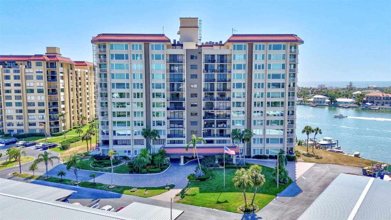 736 Island Way #303, Clearwater Beach, FL 33767
