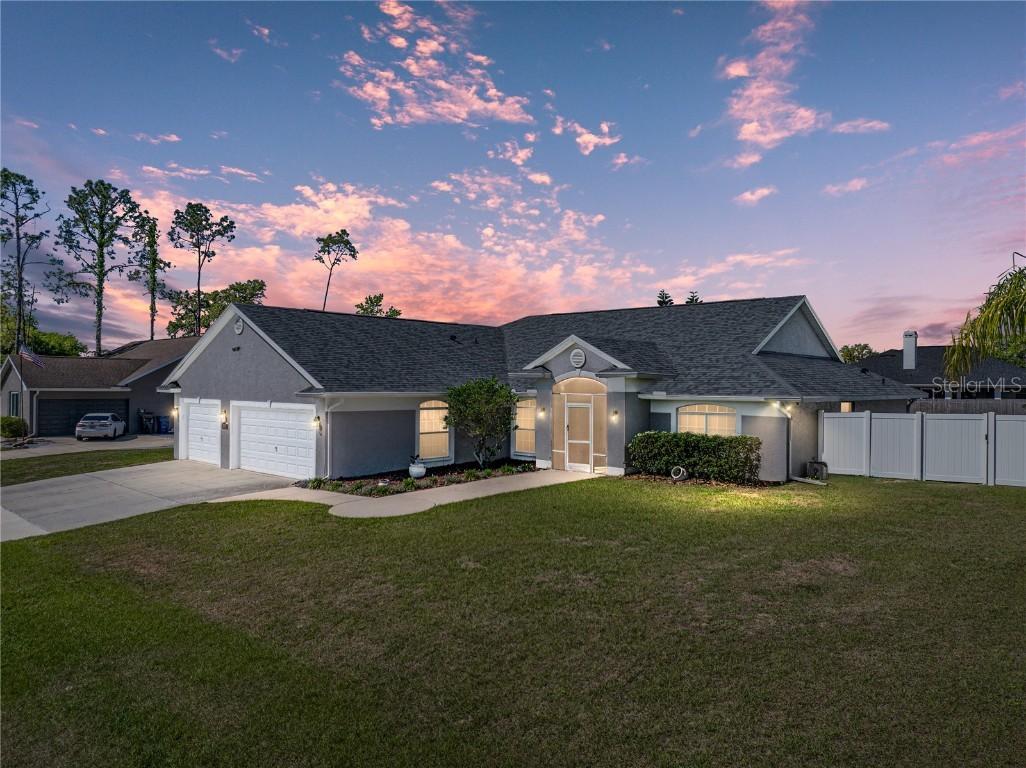 12329 Palm Ridge Dr., San Antonio, FL 33576