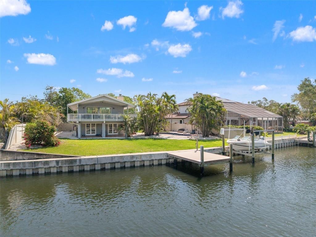 3901 Pompano Dr., St Petersburg, FL 33705