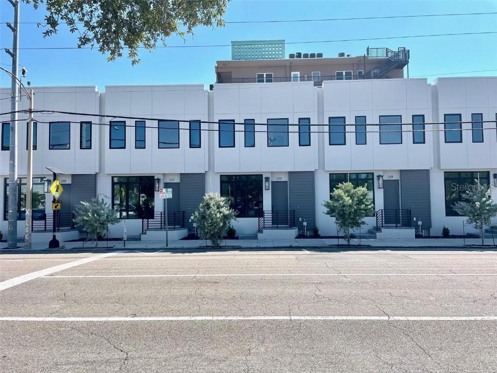 237 8th St., St Petersburg, FL 33701