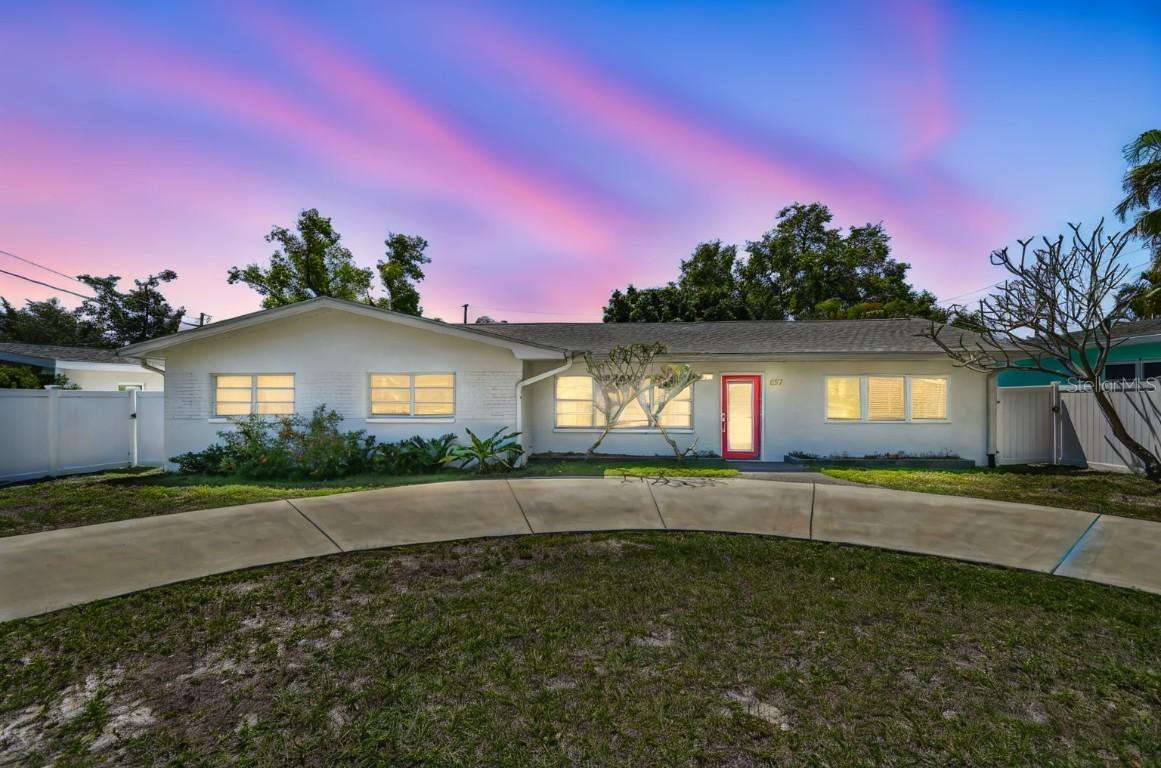 827 Virginia St., Dunedin, FL 34698