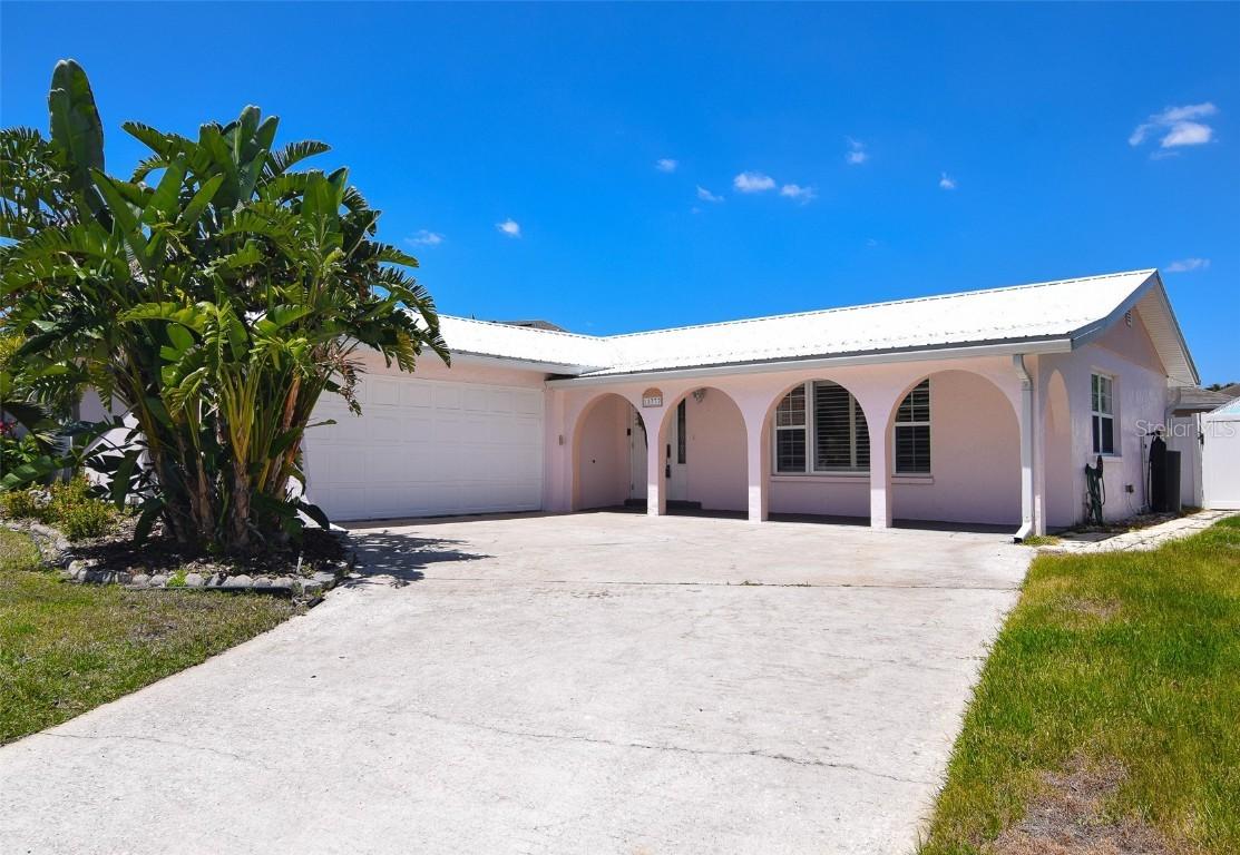 11777 90th Ave., Seminole, FL 33772