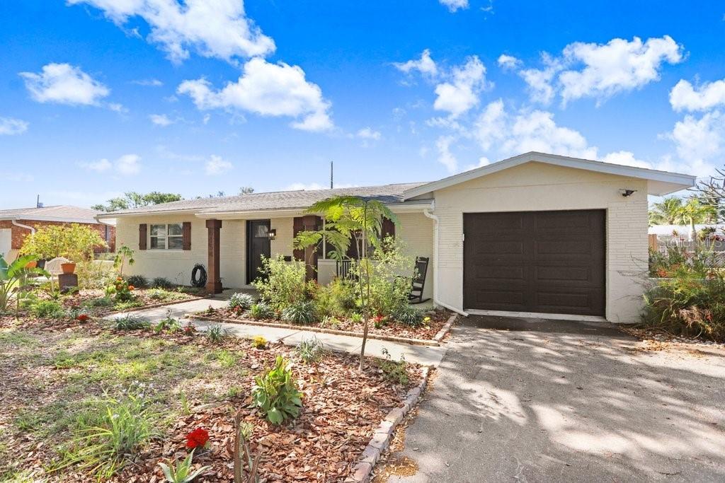 6154 36th Ave., St Petersburg, FL 33710