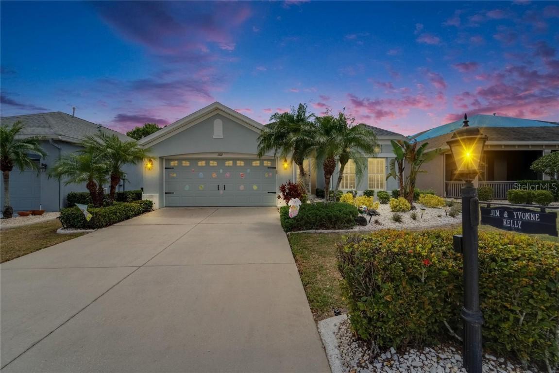 1102 Emerald Dunes Dr., Sun City Center, FL 33573
