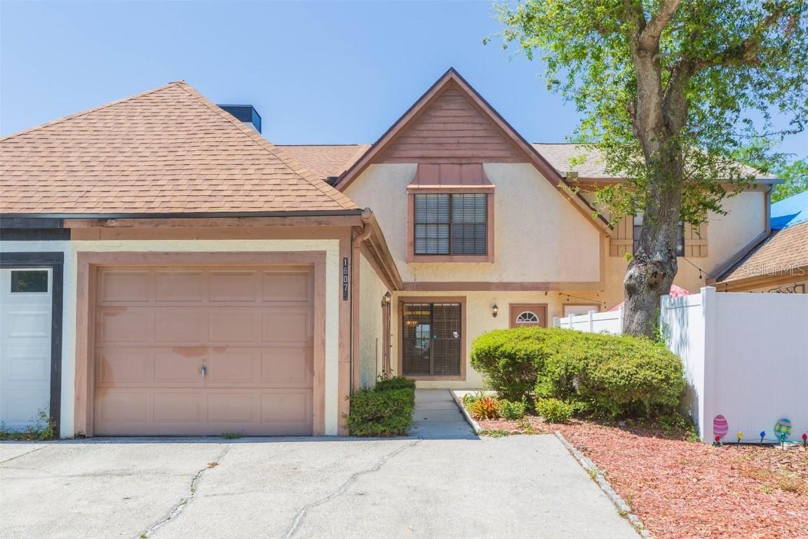 16075 Dawnview Dr., Tampa, FL 33624