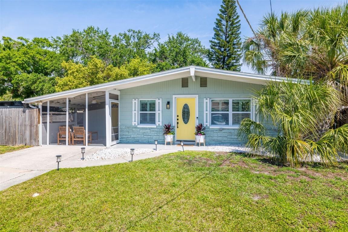 4521 W Rogers Ave., Tampa, FL 33611