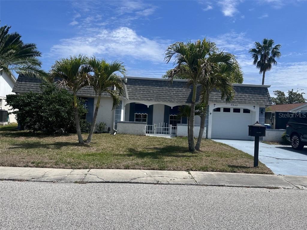 3542 Delta Pl., Holiday, FL 34691