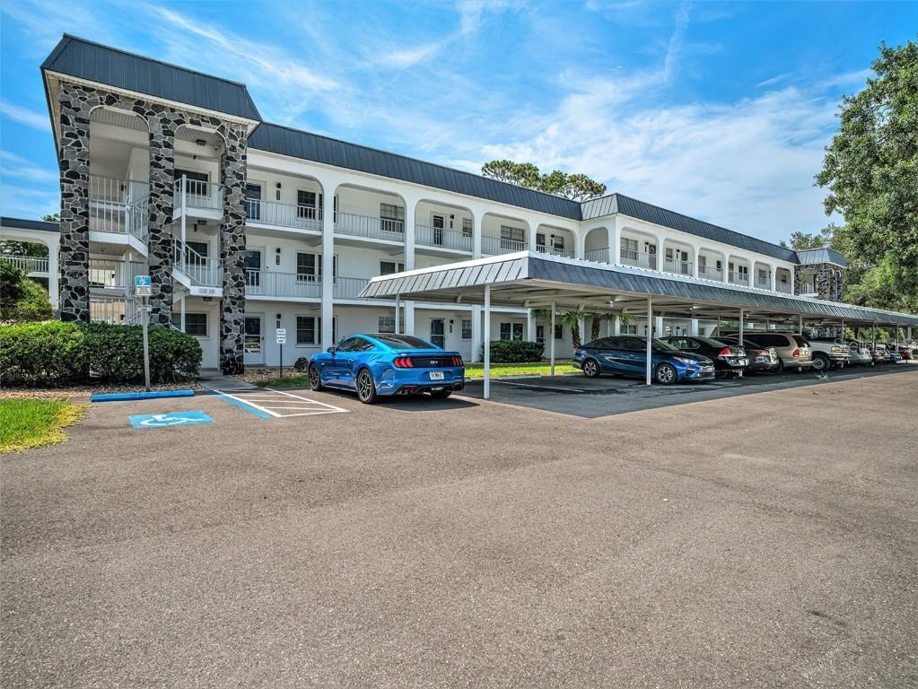 4801 Airport Rd. #118, Zephyrhills, FL 33542