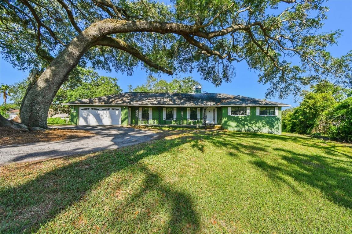 2041 Curlew Rd., Palm Harbor, FL 34683