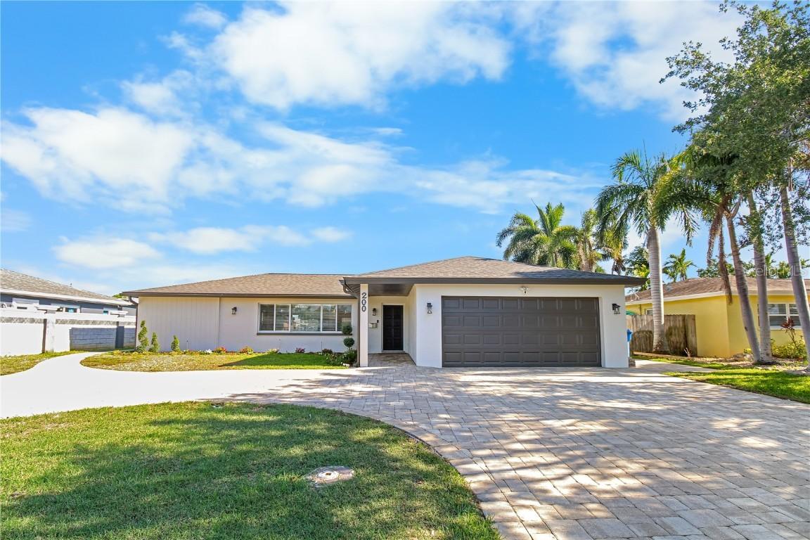200 98th Ave., St Petersburg, FL 33702