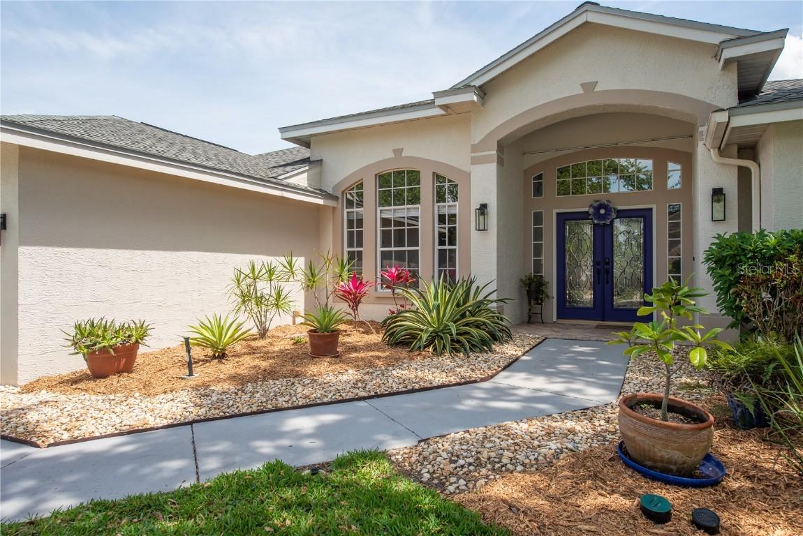 949 Belted Kingfisher Dr., Palm Harbor, FL 34683