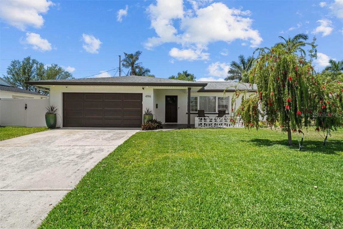 4196 10th St., St Petersburg, FL 33703