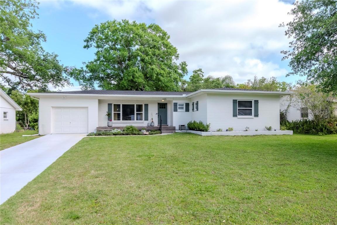 125 Siobhan Ave., Tampa, FL 33613
