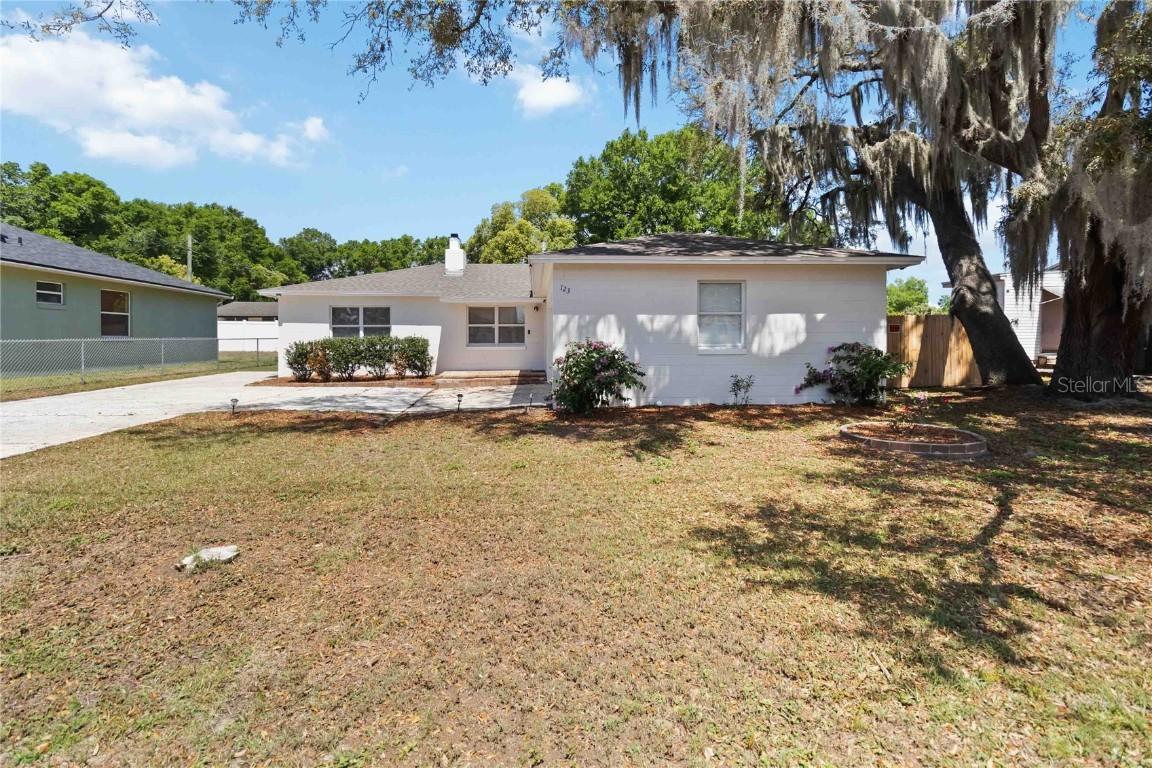 123 W 19th St., Apopka, FL 32703