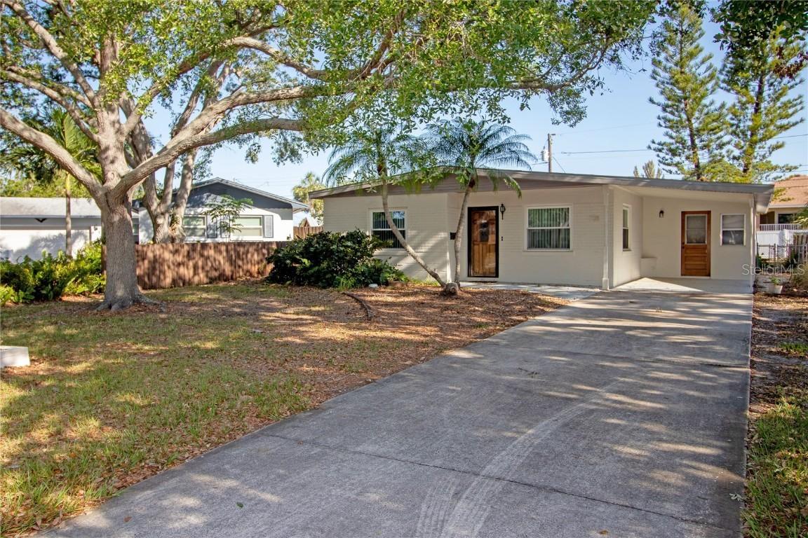 721 75th Ave., St Petersburg, FL 33702