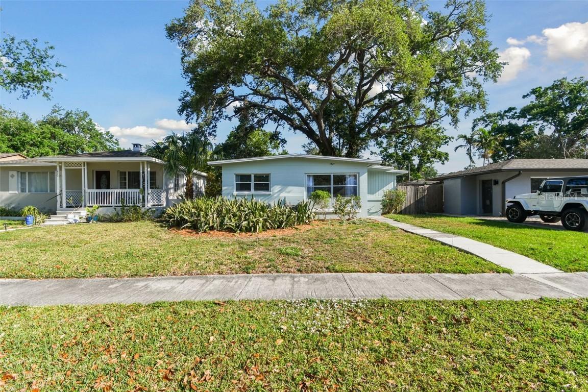 1821 20th Ave., St Petersburg, FL 33713