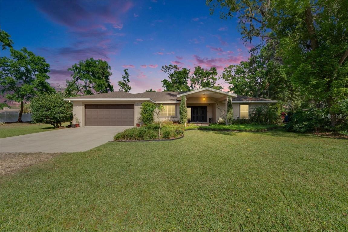 2714 Little Rd., Valrico, FL 33596