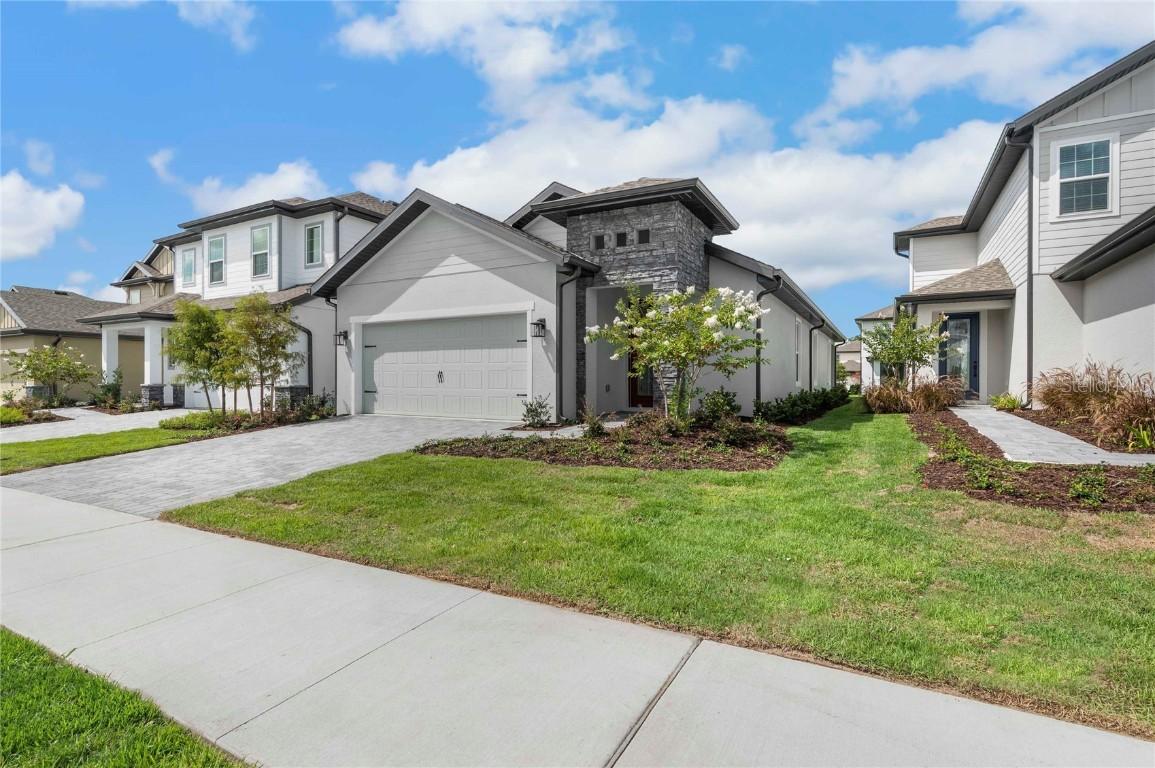 7696 Somersworth Dr., Kissimmee, FL 34747