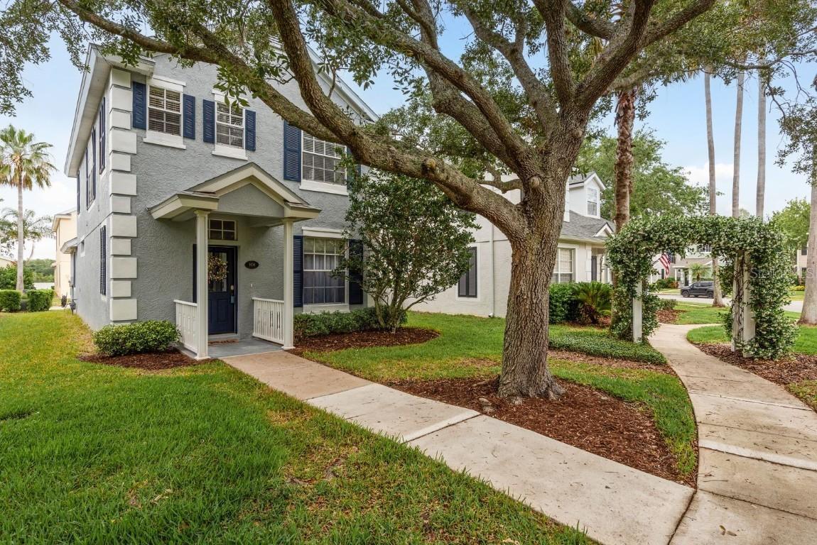 9106 Crystal Commons Way, Tampa, FL 33626