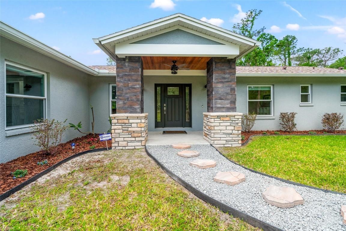 28628 Bennington Dr., Wesley Chapel, FL 33544