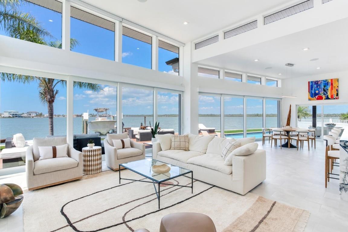 16496 Redington Dr., Redington Beach, FL 33708