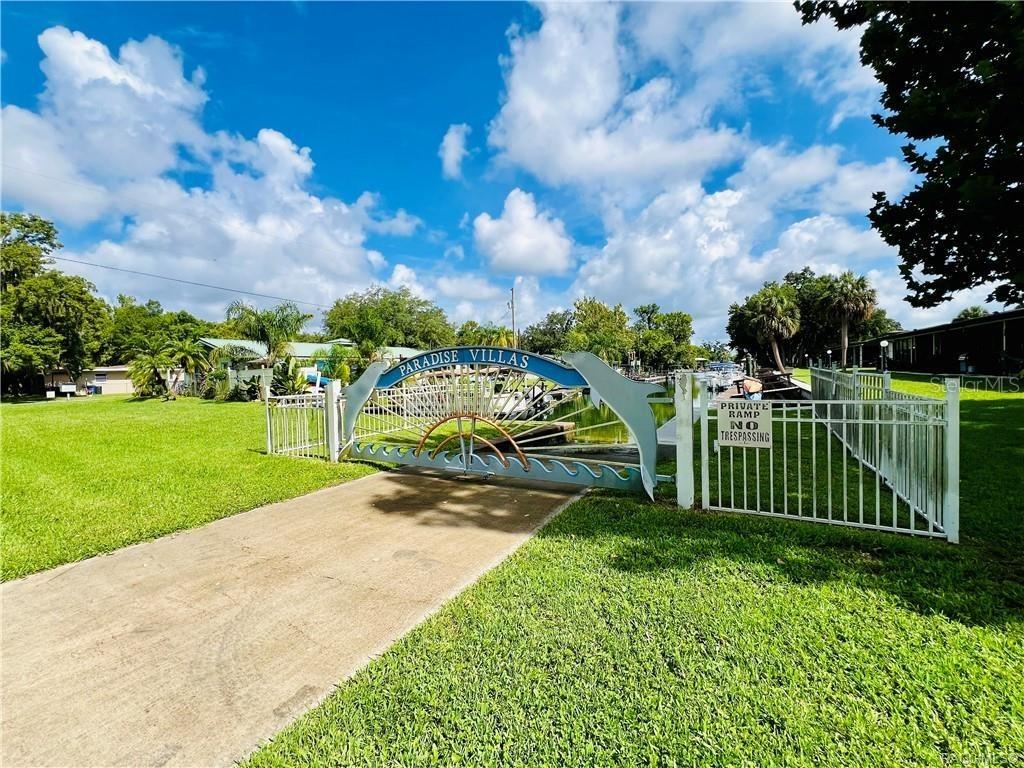 1412 SE Paradise Ave. #8, Crystal River, FL 34429