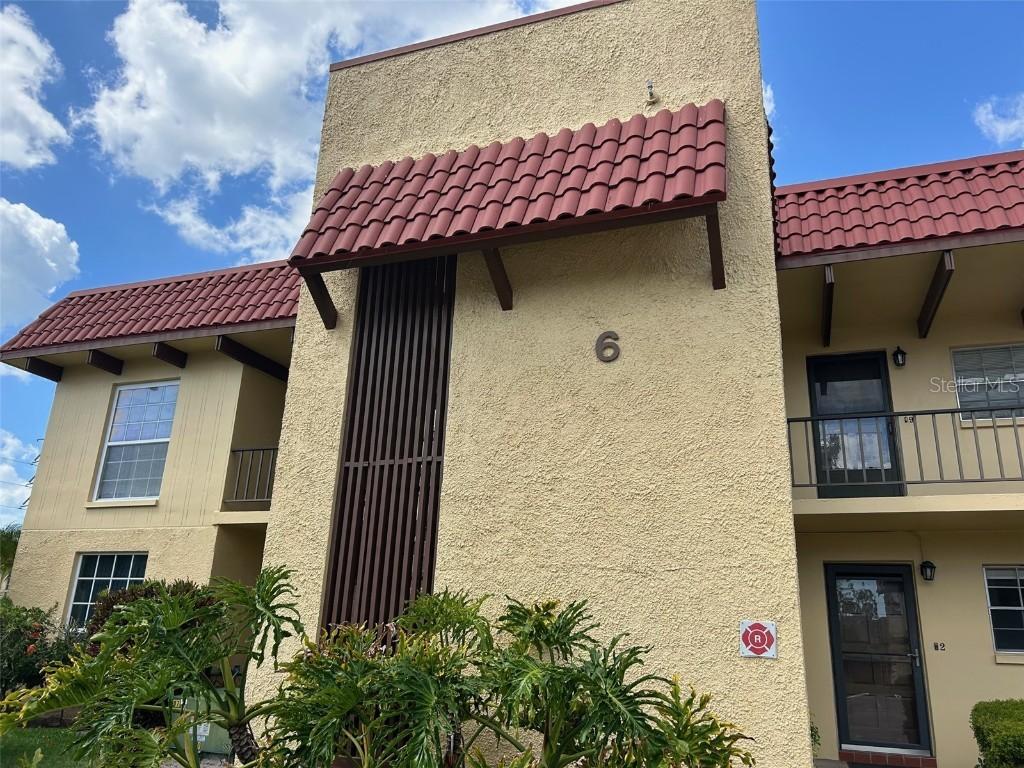 1845 S Highland Ave. #6-11, Largo, FL 33756