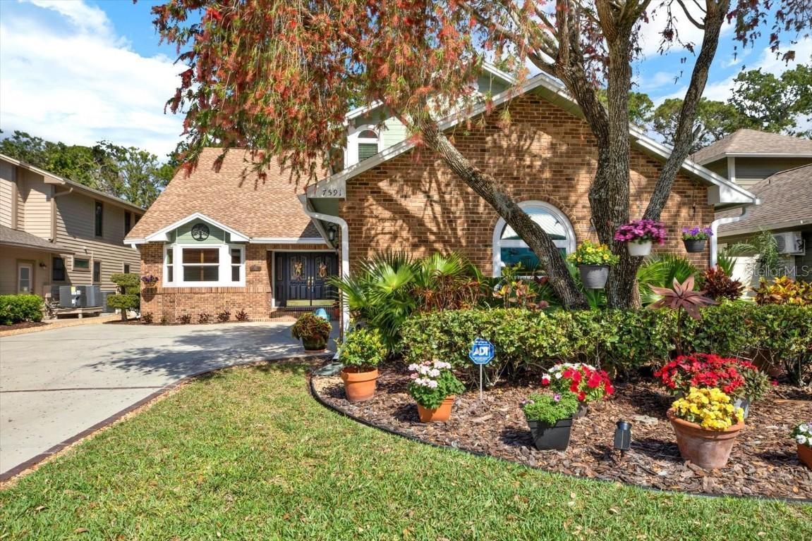 7591 Harbor View Way, Seminole, FL 33776