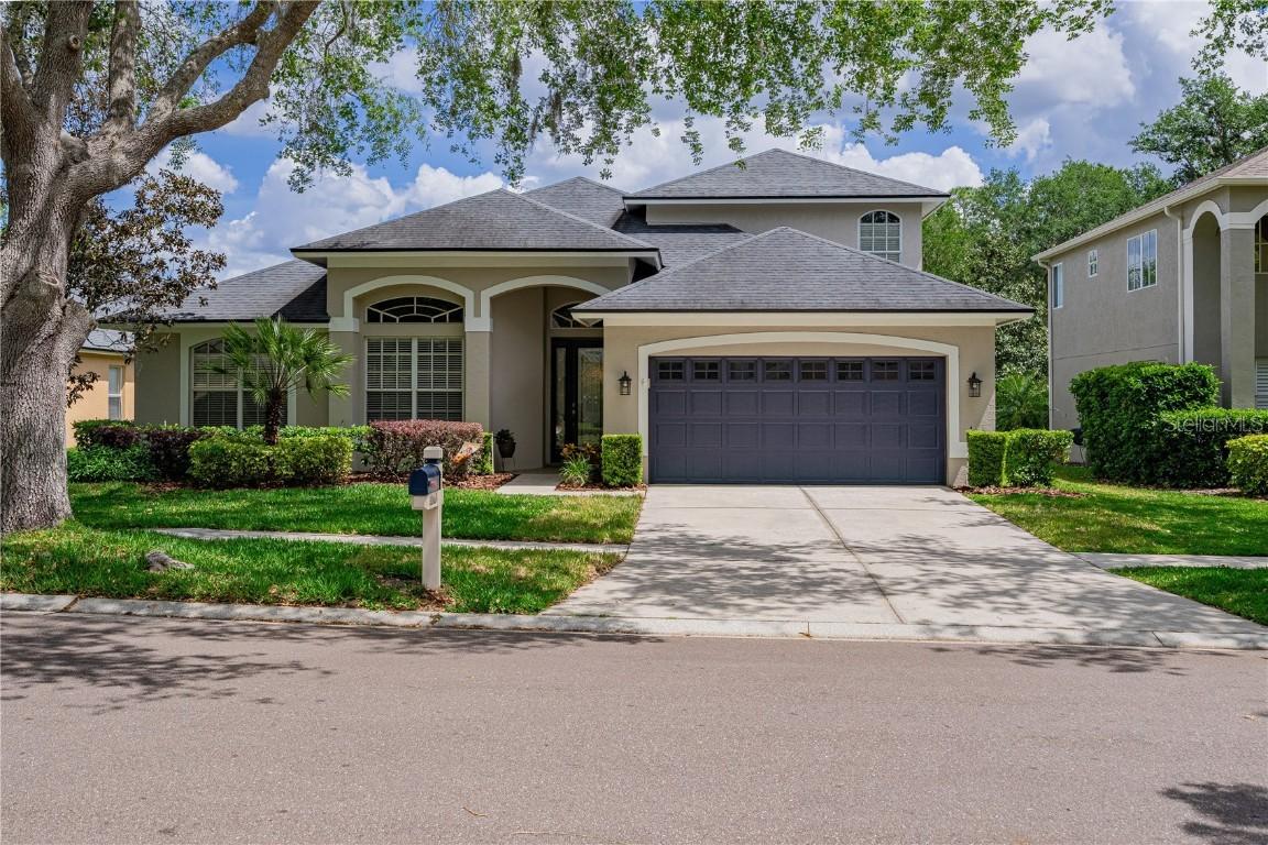 5810 Bent Grass Dr., Valrico, FL 33596