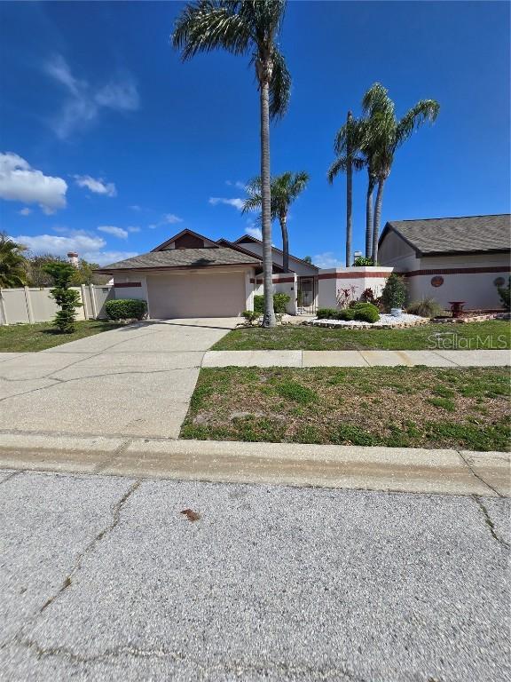 10825 Venice Cir., Tampa, FL 33635