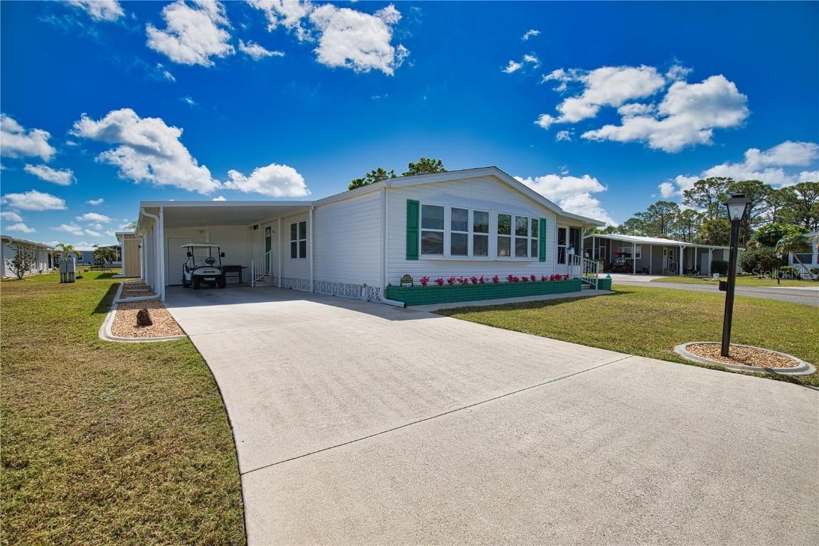 612 La Jolla Cir., North Port, FL 34287