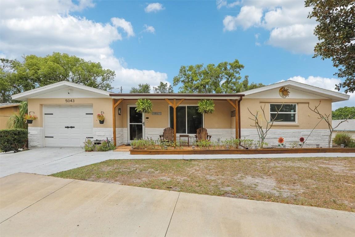 5043 Overlook Dr., New Port Richey, FL 34652