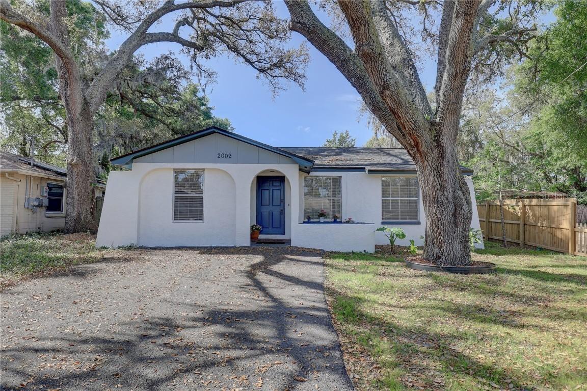 2009 E Eskimo Ave., Tampa, FL 33604
