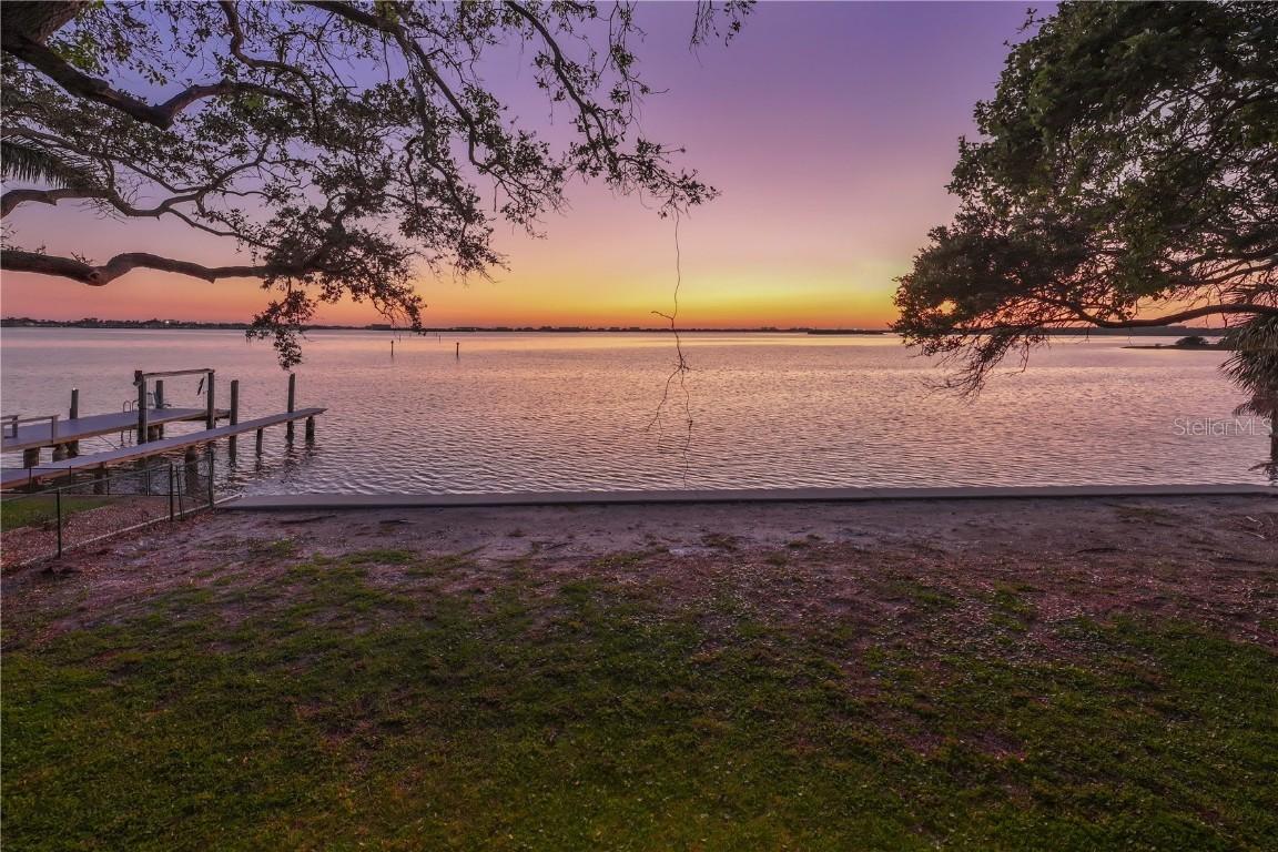 2458 Keystone Ct., St Petersburg, FL 33710