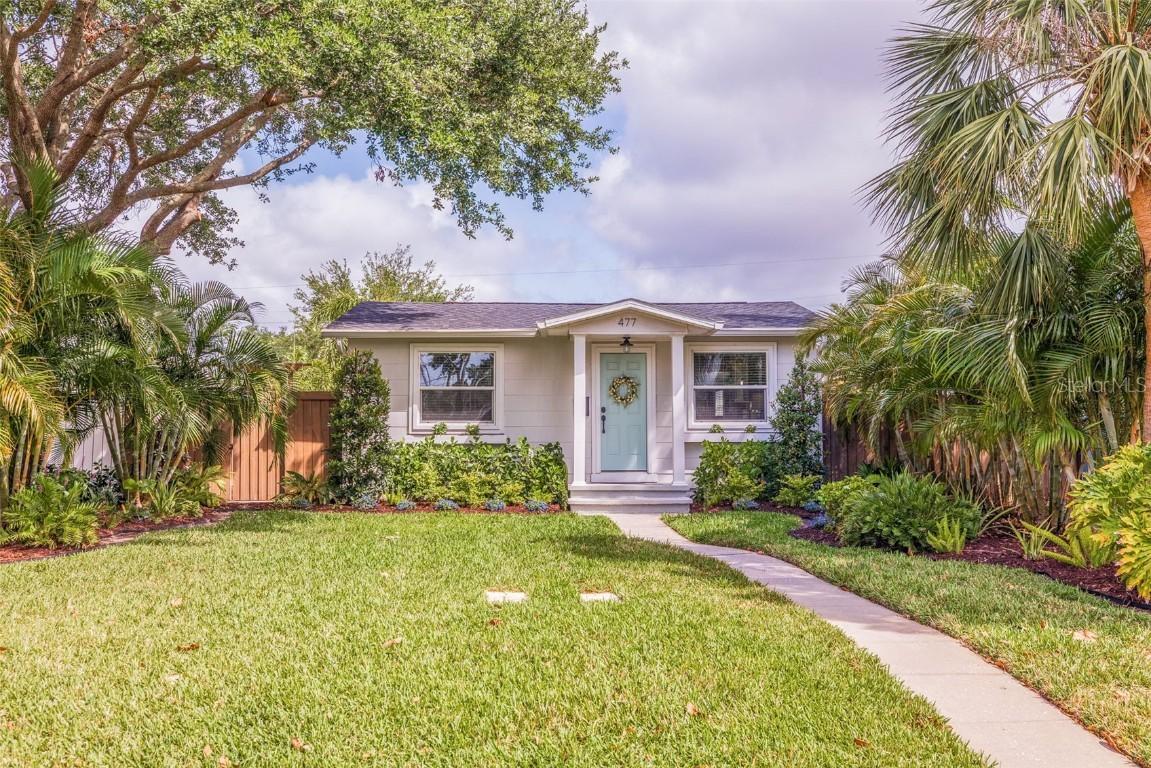 477 44th Ave., St Petersburg, FL 33703