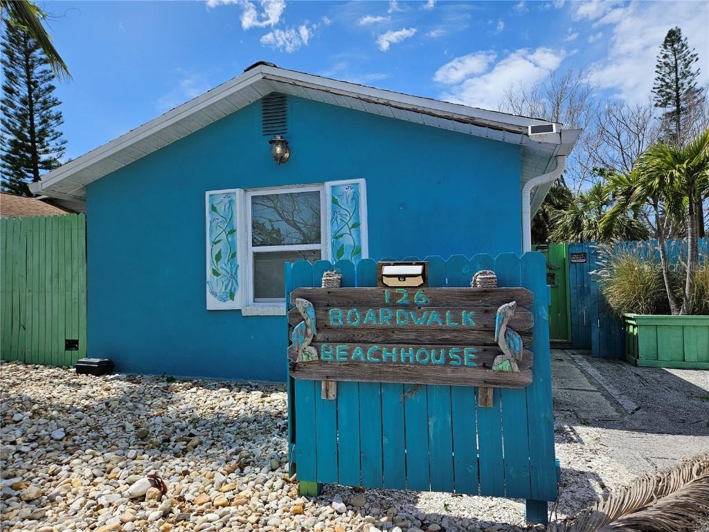 126 119th Ave., Treasure Island, FL 33706